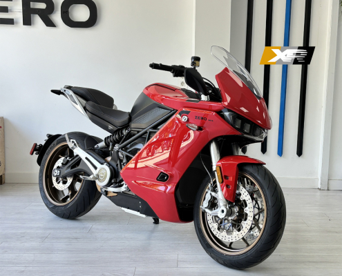 Se muestra foto de una Zero Motorcycles SRS MY 24